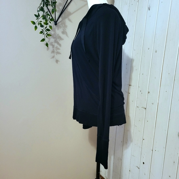 ATHLETA | RECHARGE SWEATER black medium - Picture 5 of 10